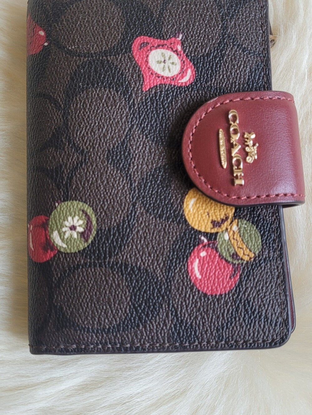 Coach Medium Corner Zip Wallet In Signature Canvas With Ornament Print
